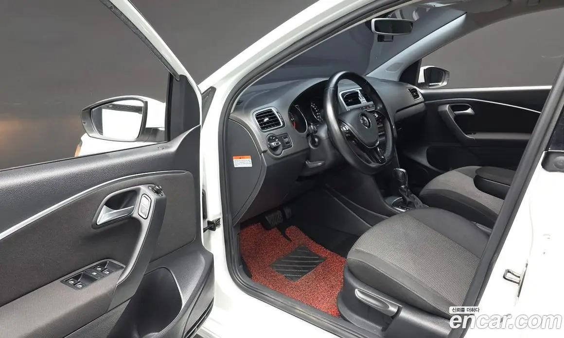 Volkswagen Polo 2015 1.4 автомат (гидро), фото 10