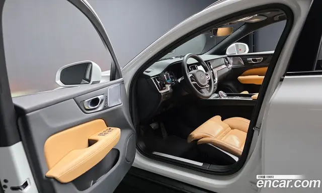 Volvo V60 2022 2.0 автомат (гидро), миниатюра 10