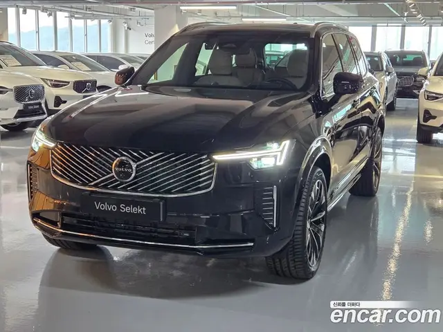 Volvo XC90, 2026, 250 км