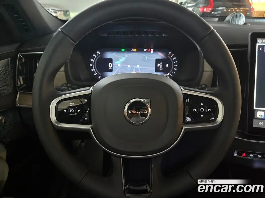 Volvo XC90 2026 2.0 автомат (гидро), фото 12