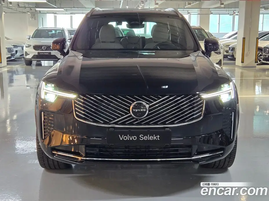 Volvo XC90 2026 2.0 автомат (гидро), фото 3