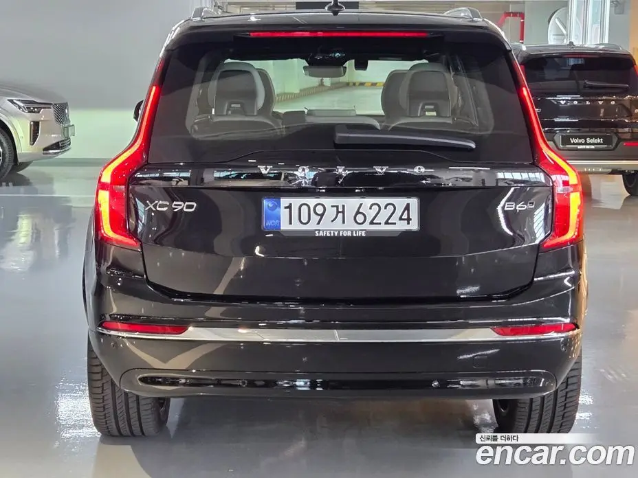 Volvo XC90 2026 2.0 автомат (гидро), фото 4
