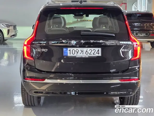 Volvo XC90 2026 2.0 автомат (гидро), миниатюра 4