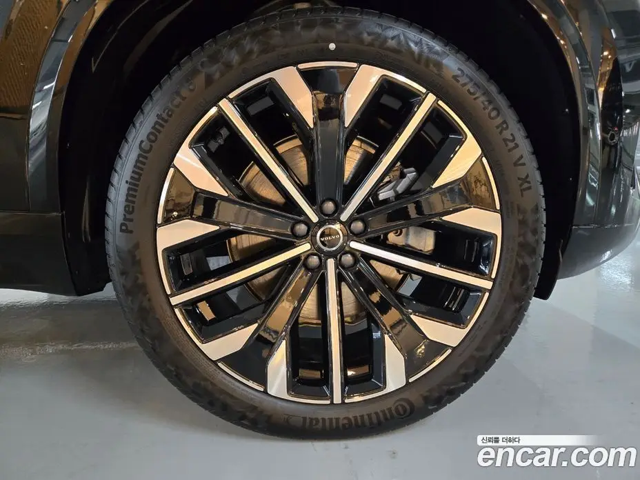 Volvo XC90 2026 2.0 автомат (гидро), фото 8
