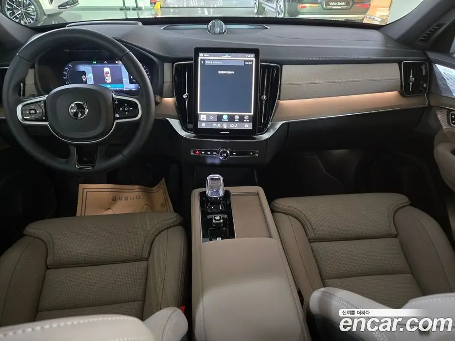 Volvo XC90 2026 2.0 автомат (гидро), фото 9