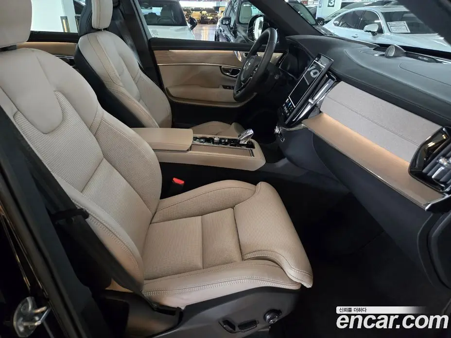 Volvo XC90 2026 2.0 автомат (гидро), фото 10