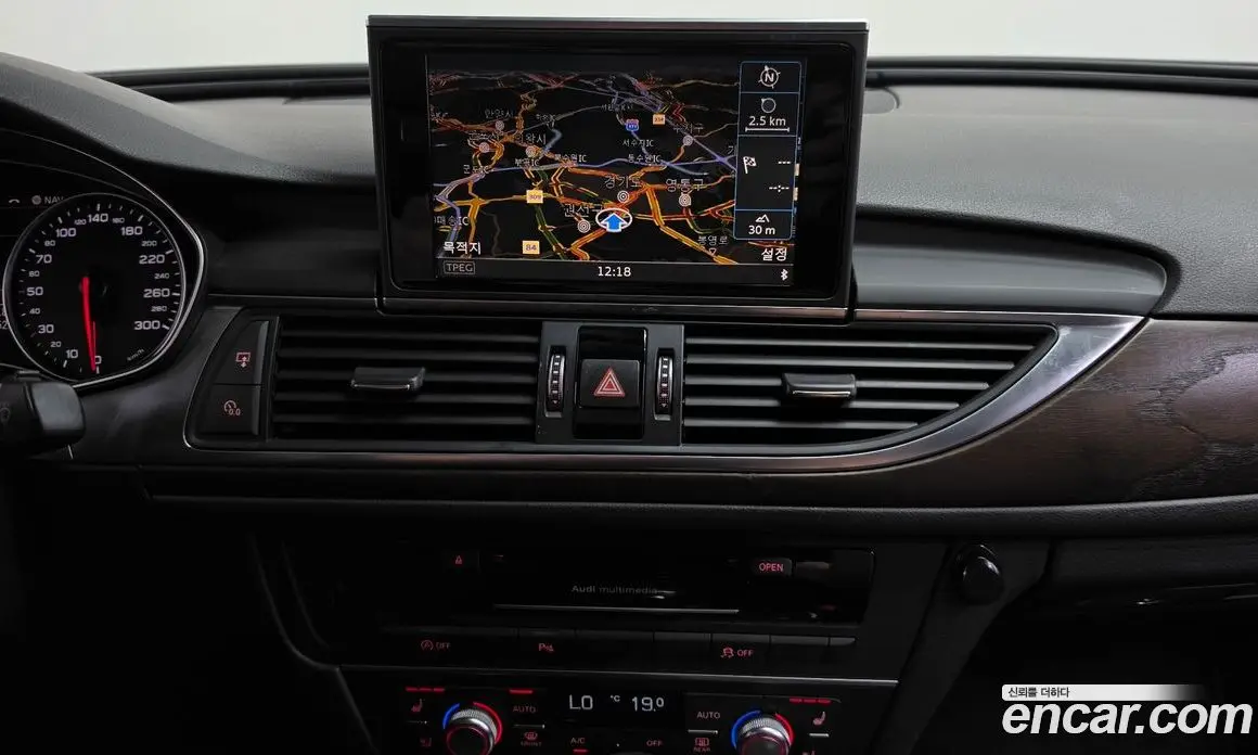 Audi A6 2015 2.0 автомат (гидро), фото 14 Audi A6 2015 2.0 автомат (гидро), фото 14