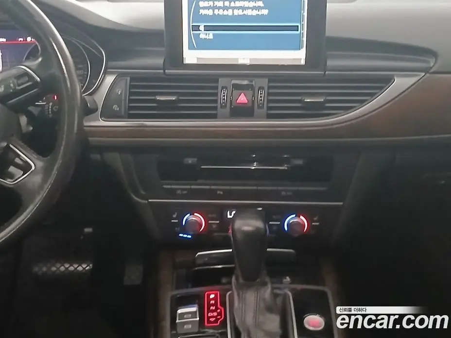 Audi A6 2015 2.0 автомат (гидро), фото 7