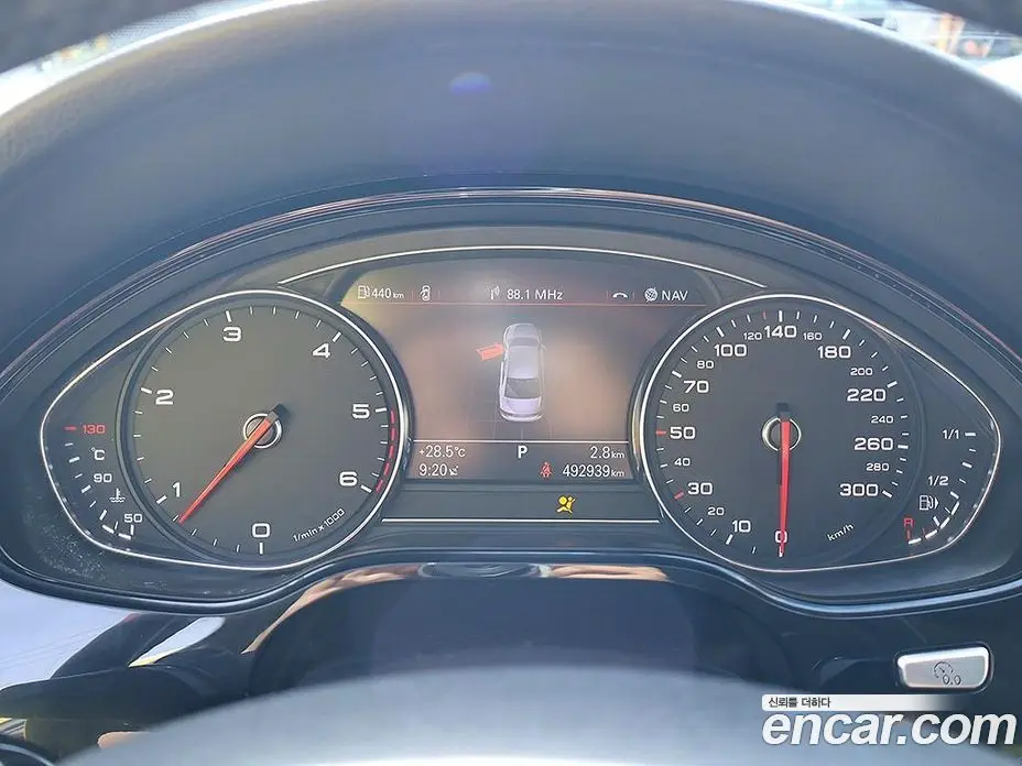 Audi A8 2013 3.0 автомат (гидро), фото 6 Audi A8 2013 3.0 автомат (гидро), фото 6