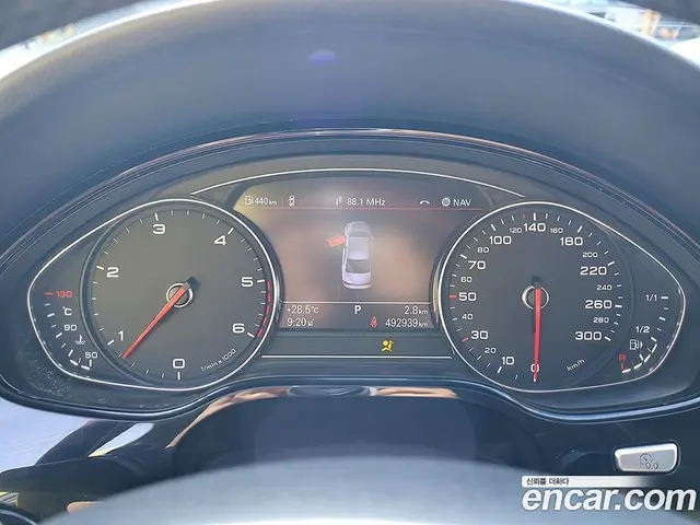 Audi A8 2013 3.0 автомат (гидро), миниатюра 6 Audi A8 2013 3.0 автомат (гидро), миниатюра 6
