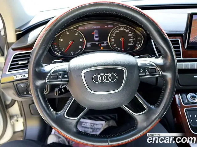 Audi A8 2013 3.0 автомат (гидро), миниатюра 8 Audi A8 2013 3.0 автомат (гидро), миниатюра 8