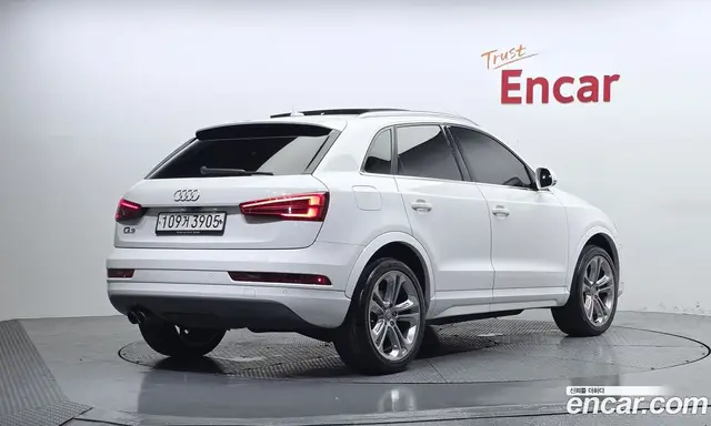 Audi Q3 2016 2.0 автомат (гидро), миниатюра 2