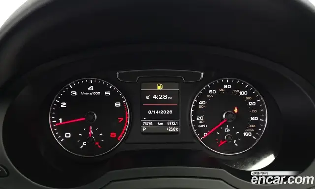 Audi Q3 2016 2.0 автомат (гидро), миниатюра 8