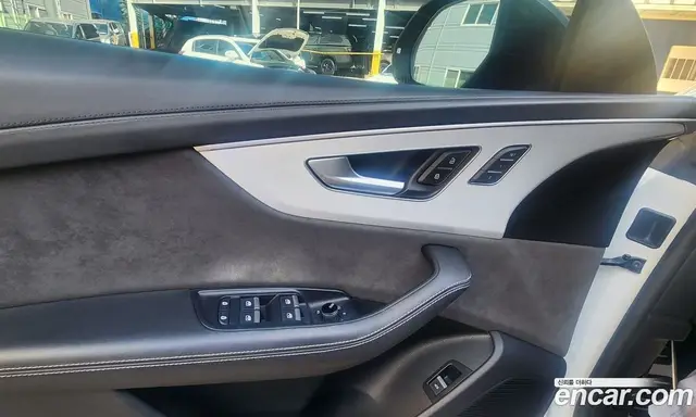 Audi Q8 2021 3.0 автомат (гидро), миниатюра 11