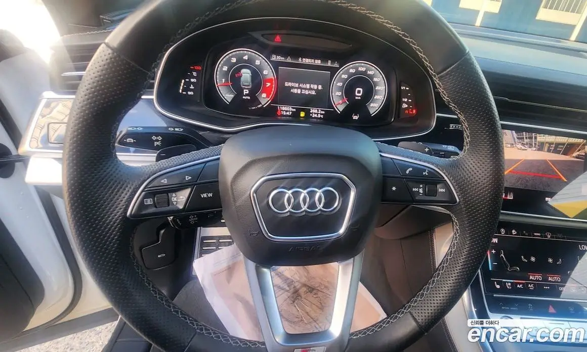 Audi Q8 2021 3.0 автомат (гидро), фото 6