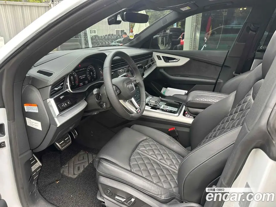 Audi Q8 2022 3.0 автомат (гидро), фото 12 Audi Q8 2022 3.0 автомат (гидро), фото 12