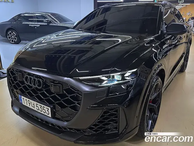 Audi RSQ8, 2025, 21 373 км
