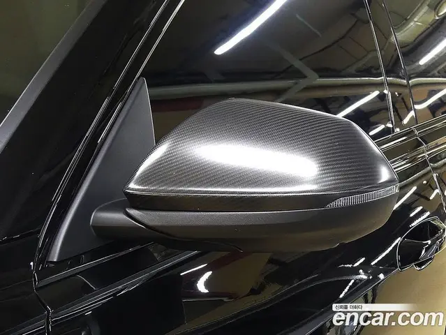 Audi RSQ8 2025 4.0 автомат (гидро), миниатюра 4