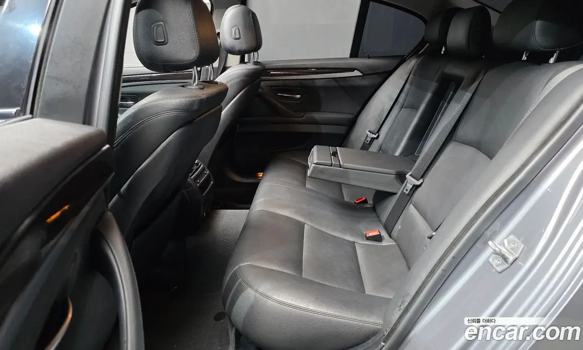 BMW 5 серия 2016 2.0 автомат (гидро), фото 12 BMW 5 серия 2016 2.0 автомат (гидро), фото 12