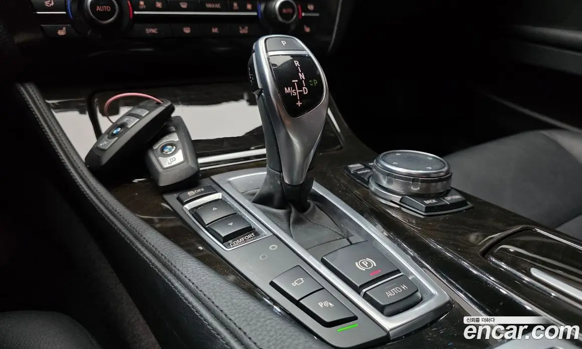 BMW 5 серия 2016 2.0 автомат (гидро), фото 9 BMW 5 серия 2016 2.0 автомат (гидро), фото 9