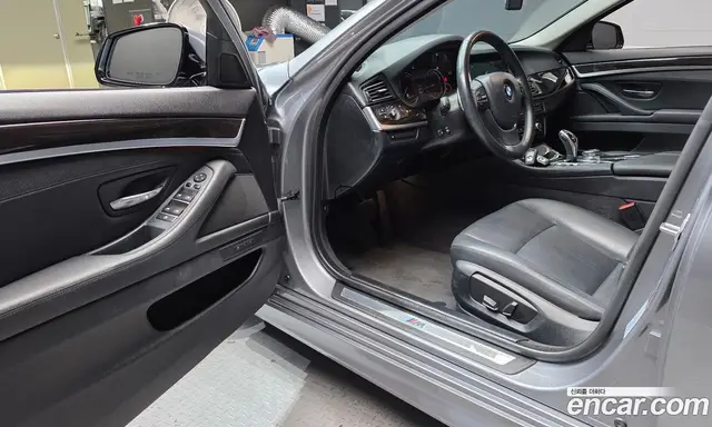 BMW 5 серия 2016 2.0 автомат (гидро), миниатюра 10 BMW 5 серия 2016 2.0 автомат (гидро), миниатюра 10