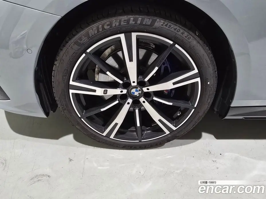 BMW 5 серия 2025 2.0 автомат (гидро), фото 18 BMW 5 серия 2025 2.0 автомат (гидро), фото 18