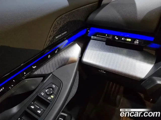 BMW 5 серия 2025 2.0 автомат (гидро), миниатюра 10 BMW 5 серия 2025 2.0 автомат (гидро), миниатюра 10