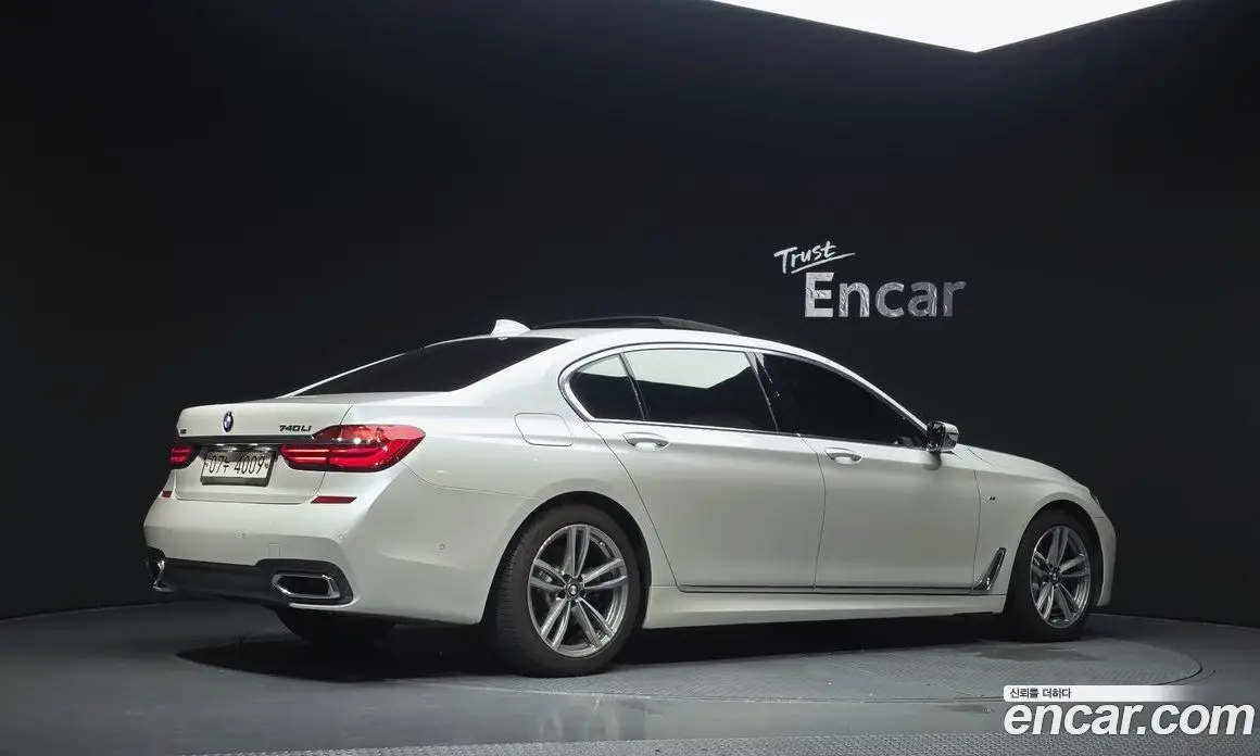 BMW 7 серия 2017 3.0 автомат (гидро), фото 2 BMW 7 серия 2017 3.0 автомат (гидро), фото 2