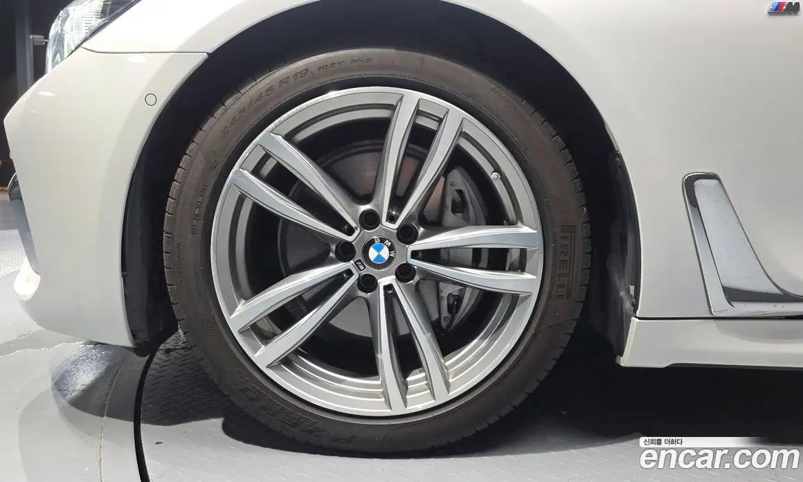 BMW 7 серия 2017 3.0 автомат (гидро), фото 5 BMW 7 серия 2017 3.0 автомат (гидро), фото 5