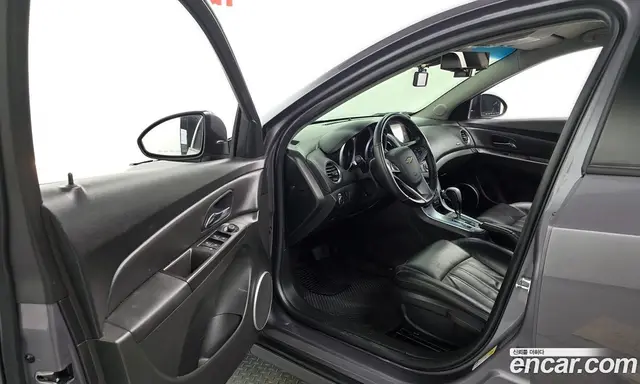 Chevrolet Cruze 2014 1.8 автомат (гидро), миниатюра 10 Chevrolet Cruze 2014 1.8 автомат (гидро), миниатюра 10