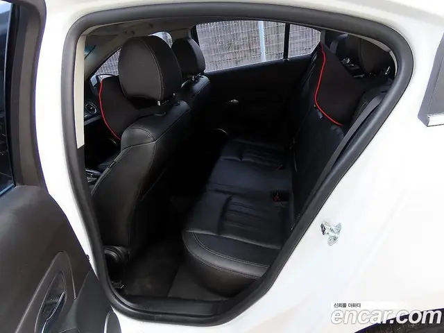 Chevrolet Cruze 2015 1.4 автомат (гидро), миниатюра 6 Chevrolet Cruze 2015 1.4 автомат (гидро), миниатюра 6