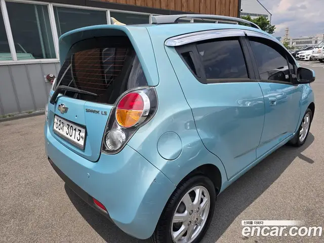 Chevrolet Spark 2012 1.0 автомат (гидро), миниатюра 2