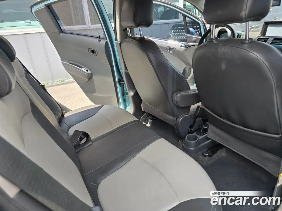 Chevrolet Spark 2012 1.0 автомат (гидро), фото 13