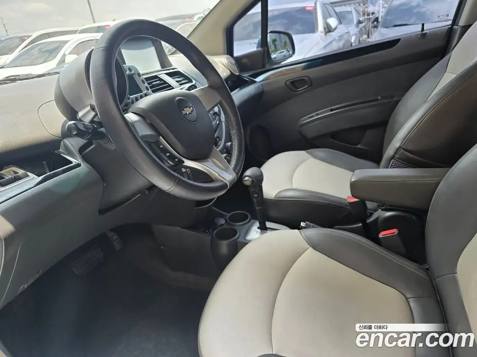 Chevrolet Spark 2012 1.0 автомат (гидро), фото 10