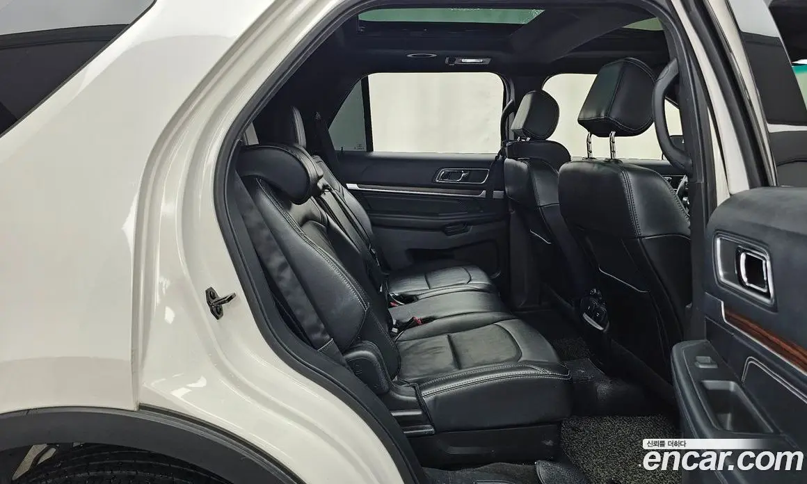 Ford Explorer 2015 2.3 автомат (гидро), фото 12