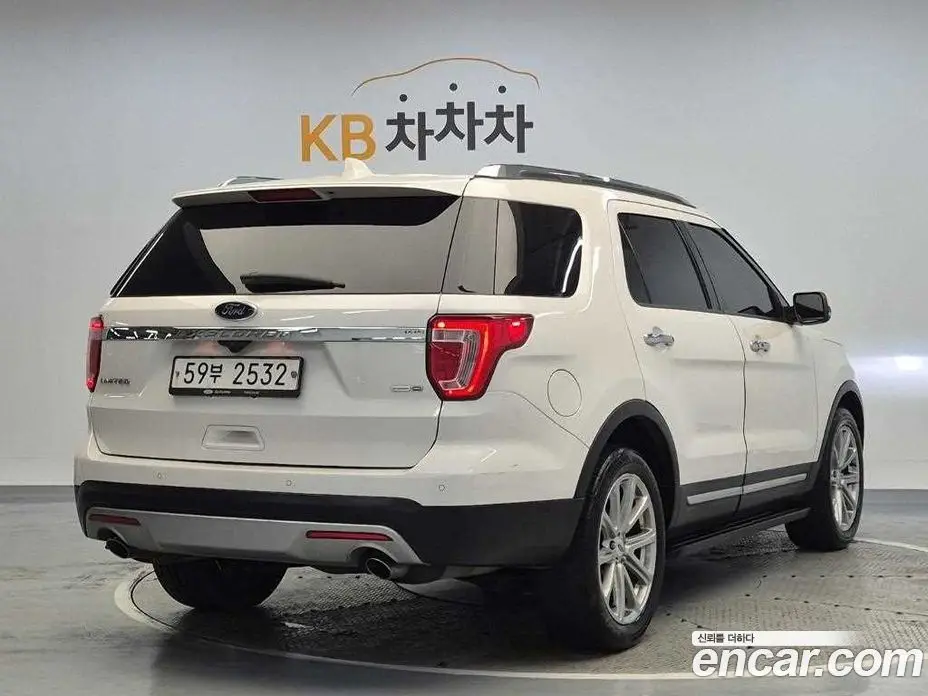 Ford Explorer 2017 2.3 автомат (гидро), фото 3 Ford Explorer 2017 2.3 автомат (гидро), фото 3