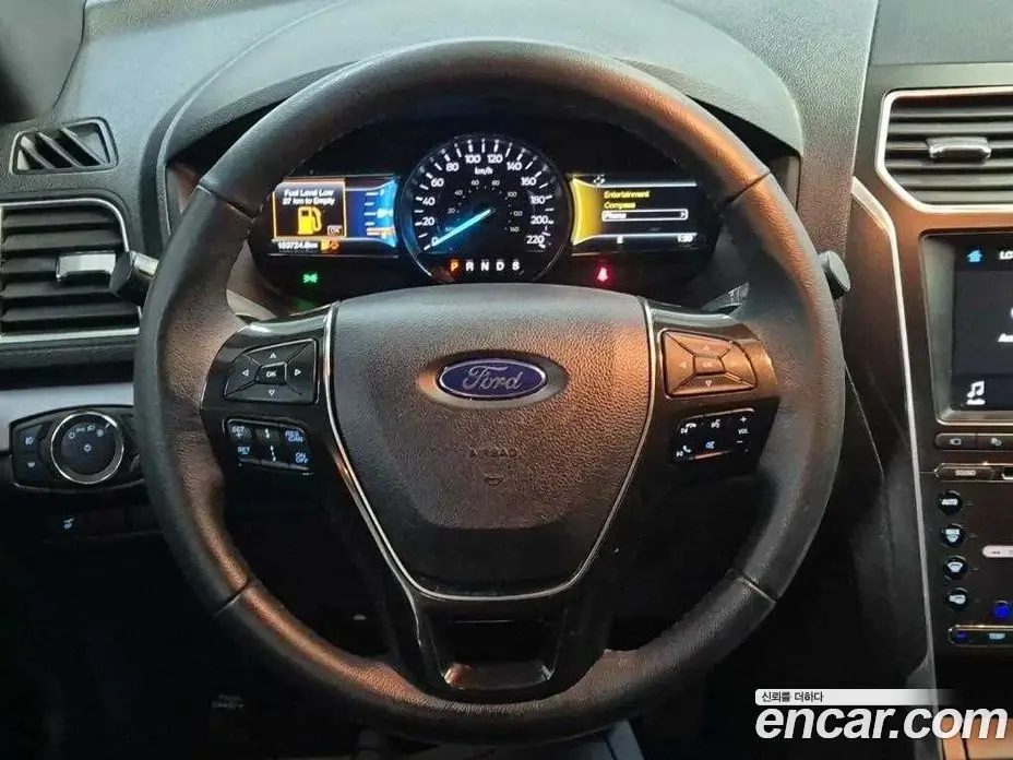 Ford Explorer 2017 2.3 автомат (гидро), фото 9 Ford Explorer 2017 2.3 автомат (гидро), фото 9