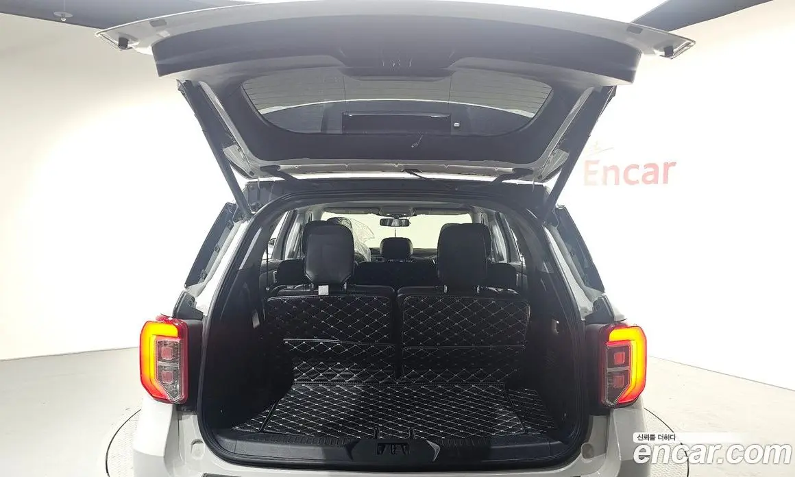 Ford Explorer 2021 2.3 автомат (гидро), фото 20
