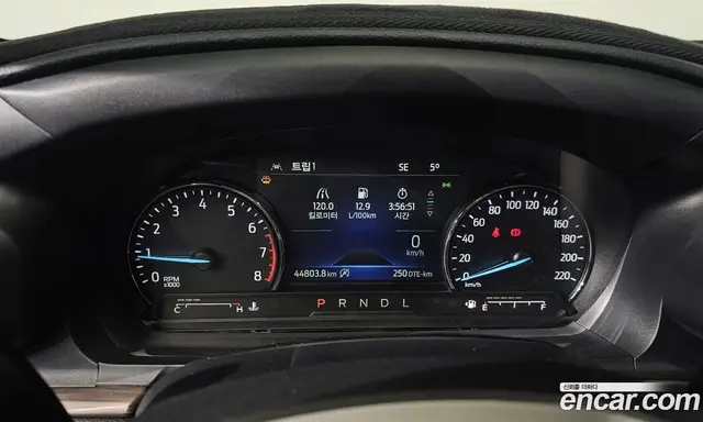 Ford Explorer 2021 2.3 автомат (гидро), миниатюра 8