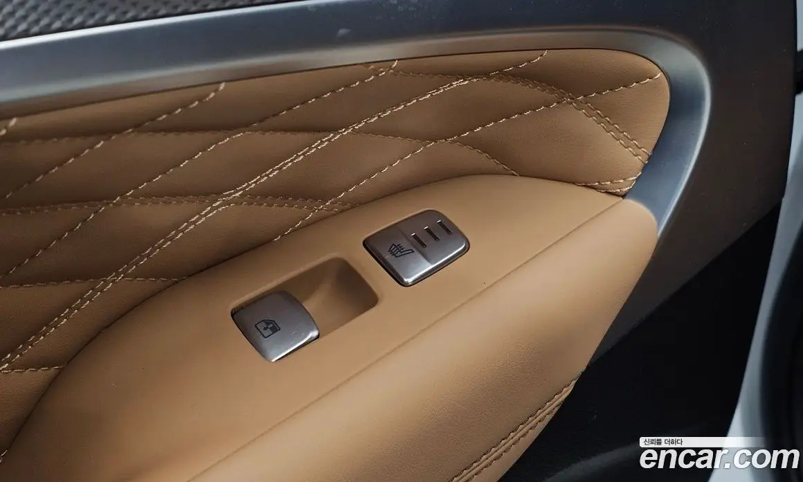 Genesis G70 2022 2.0 автомат (гидро), фото 19