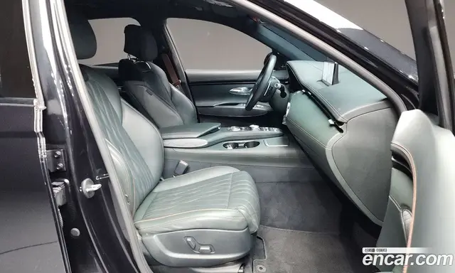 Genesis GV70 2021 2.5 автомат (гидро), миниатюра 11
