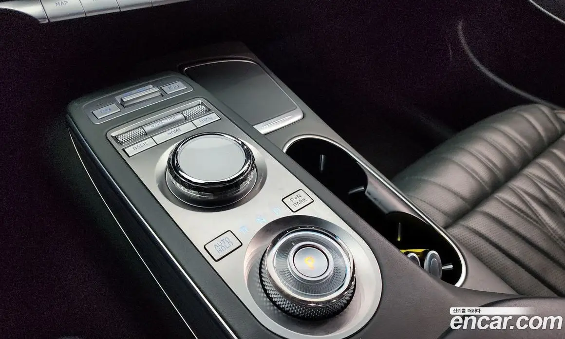 Genesis GV70 2021 2.5 автомат (гидро), фото 9