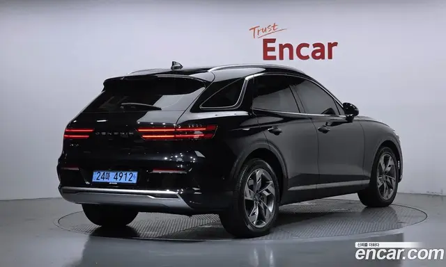 Genesis GV70 2022 0.1 автомат (гидро), миниатюра 2 Genesis GV70 2022 0.1 автомат (гидро), миниатюра 2