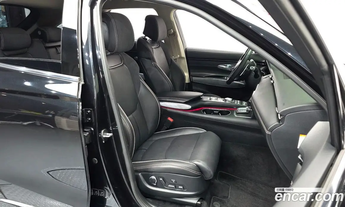 Genesis GV70 2022 0.1 автомат (гидро), фото 11 Genesis GV70 2022 0.1 автомат (гидро), фото 11