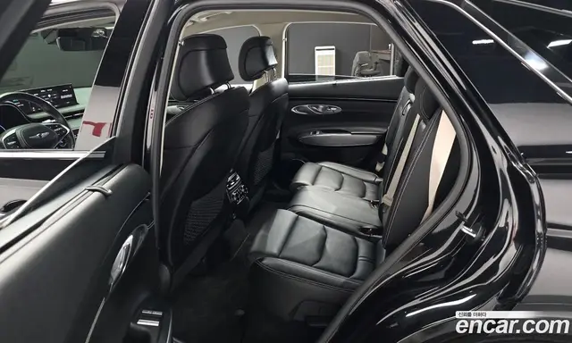 Genesis GV70 2022 0.1 автомат (гидро), миниатюра 12