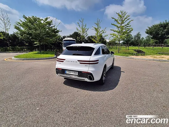 Genesis GV70 2023 2.5 автомат (гидро), миниатюра 2 Genesis GV70 2023 2.5 автомат (гидро), миниатюра 2