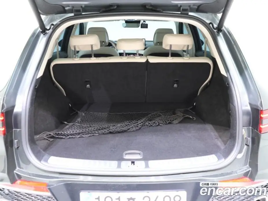 Genesis GV70 2023 2.5 автомат (гидро), фото 16 Genesis GV70 2023 2.5 автомат (гидро), фото 16