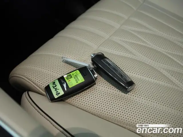 Genesis GV70 2023 2.5 автомат (гидро), миниатюра 10 Genesis GV70 2023 2.5 автомат (гидро), миниатюра 10