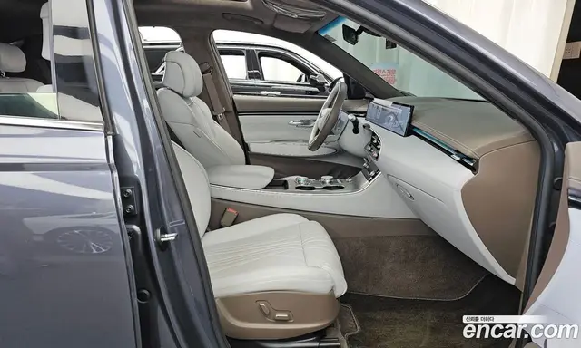 Genesis GV70 2024 2.5 автомат (гидро), миниатюра 11 Genesis GV70 2024 2.5 автомат (гидро), миниатюра 11