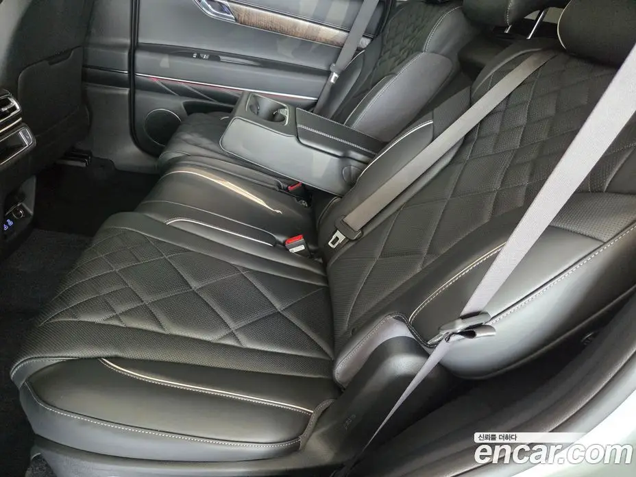 Genesis GV80 2026 2.5 автомат (гидро), фото 13 Genesis GV80 2026 2.5 автомат (гидро), фото 13